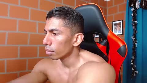 Snapshot of adan_sin1 chatting on December 16, 2024, 5:11 pm Adan Sin online show from December 16, 2024, 5:11 pm