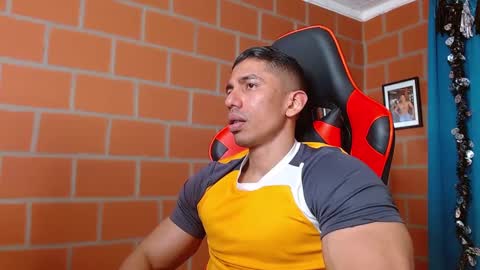 Snapshot of adan_sin1 chatting on December 24, 2024, 5:02 pm Adan Sin online show from December 24, 2024, 5:02 pm