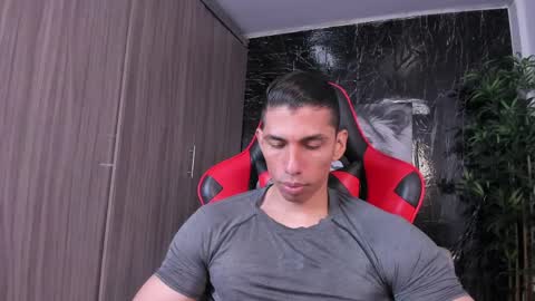 Snapshot of adan_sin1 chatting on June 6, 2026, 3:28 pm Adan Sin online show from June 6, 2026, 3:28 pm