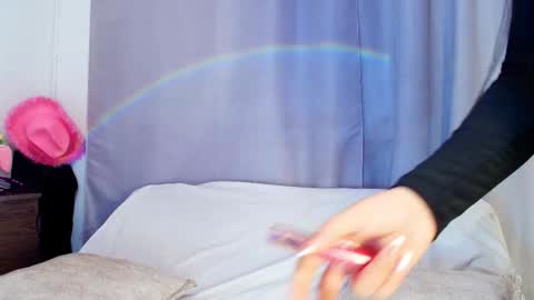  Adara Johnson  online show from October 27, 2025, 11:47 am