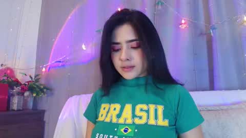  Adara Johnson  online show from February 9, 2026, 11:47 am