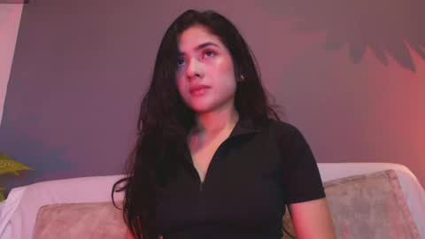  Adara Johnson  online show from May 2, 2026, 11:48 am