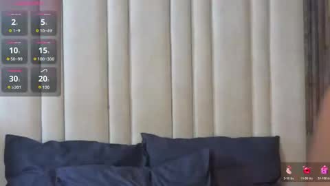 adarasmiith online show from April 23, 2026, 3:47 pm
