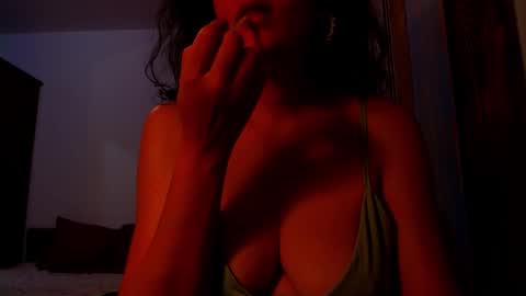 amy        online show from October 16, 2025, 1:45 pm