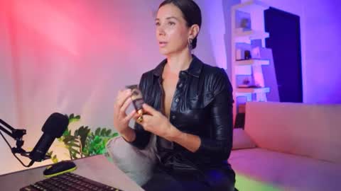 ADDICTION online show from October 27, 2025, 3:21 am