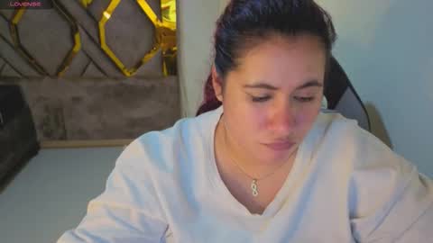 addy__02 online show from November 14, 2025, 9:13 pm