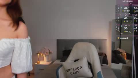 Snapshot of addy_moon chatting on September 20, 2025, 10:22 pm Addy online show from September 20, 2025, 10:22 pm