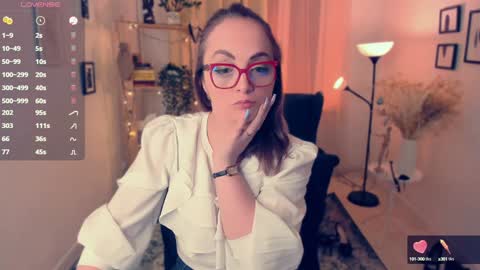 Snapshot of adelaiderosabel chatting on January 3, 2025, 10:41 am Adelaide online show from January 3, 2025, 10:41 am