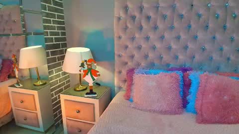 Adelaine online show from December 23, 2025, 12:52 am