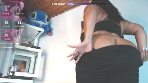 adelamorales online show from December 21, 2025, 11:45 pm