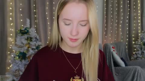 Snapshot of adele_armas chatting on December 13, 2024, 12:53 am Adele online show from December 13, 2024, 12:53 am