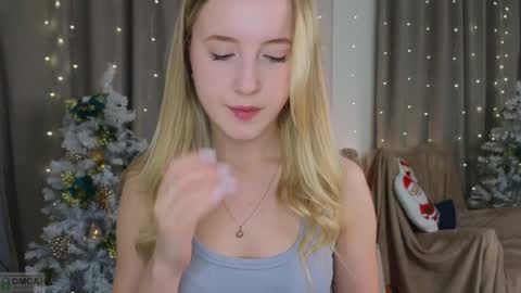 Snapshot of adele_armas chatting on December 21, 2024, 9:36 pm Adele online show from December 21, 2024, 9:36 pm