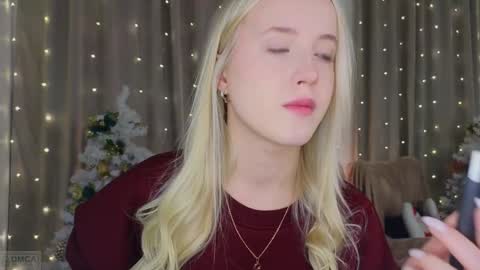Snapshot of adele_armas chatting on December 25, 2024, 6:30 pm Adele online show from December 25, 2024, 6:30 pm