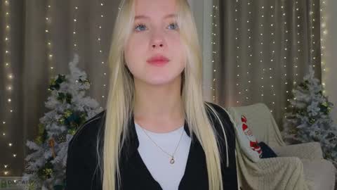 Snapshot of adele_armas chatting on January 8, 2025, 12:17 am Adele online show from January 8, 2025, 12:17 am