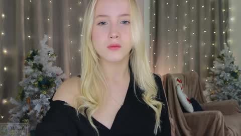 Snapshot of adele_armas chatting on January 19, 2025, 6:00 pm Adele online show from January 19, 2025, 6:00 pm