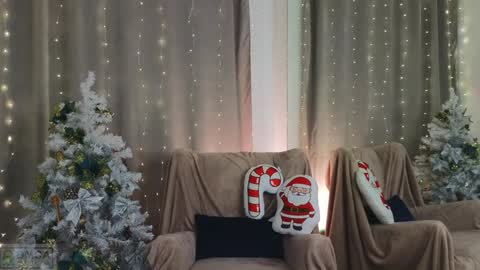 Snapshot of adele_armas chatting on January 24, 2025, 11:34 pm Adele online show from January 24, 2025, 11:34 pm