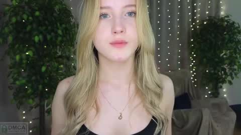 Snapshot of adele_armas chatting on February 15, 2025, 12:26 am Adele online show from February 15, 2025, 12:26 am