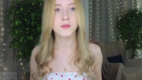 Snapshot of adele_armas chatting on February 20, 2025, 6:24 pm Adele online show from February 20, 2025, 6:24 pm