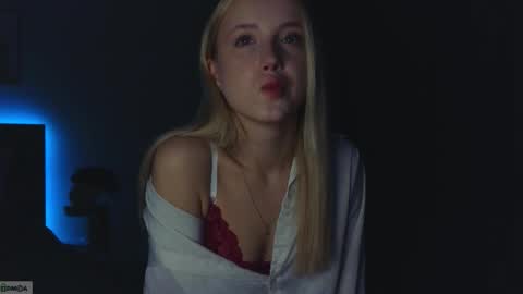 Snapshot of adele_armas chatting on September 8, 2025, 9:36 pm Adele online show from September 8, 2025, 9:36 pm
