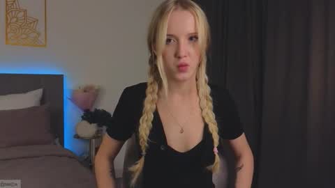 Adele online show from October 16, 2025, 9:49 pm