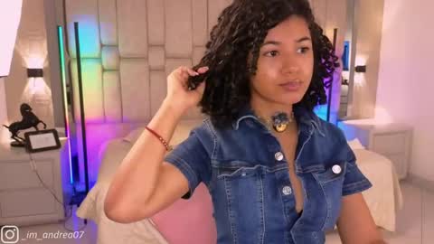 Andrea online show from May 10, 2026, 12:32 pm