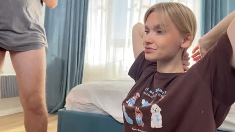 Adele Nick online show from September 14, 2025, 7:29 am