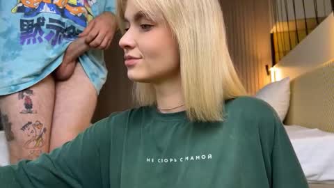 Adele Nick online show from September 20, 2025, 8:48 am