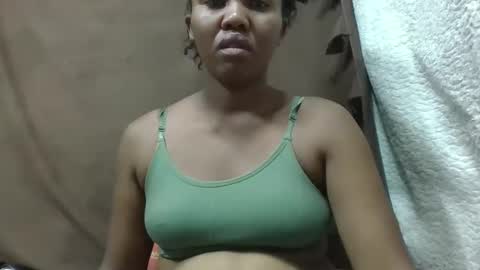 adelealy online show from February 17, 2025, 3:15 am