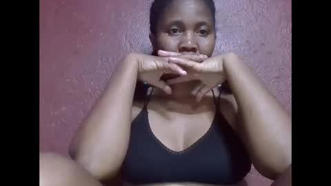 Snapshot of adelealy chatting on September 17, 2025, 7:04 pm adelealy online show from September 17, 2025, 7:04 pm