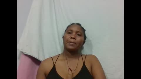 Snapshot of adelealy chatting on October 2, 2025, 5:47 am adelealy online show from October 2, 2025, 5:47 am