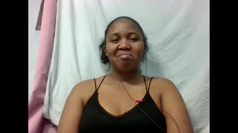 Snapshot of adelealy chatting on October 8, 2025, 7:06 am adelealy online show from October 8, 2025, 7:06 am