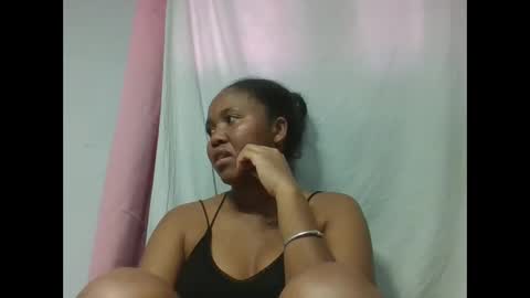 Snapshot of adelealy chatting on October 20, 2025, 6:25 am adelealy online show from October 20, 2025, 6:25 am