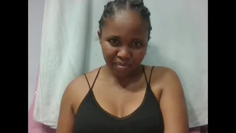 adelealy online show from November 8, 2025, 5:23 pm