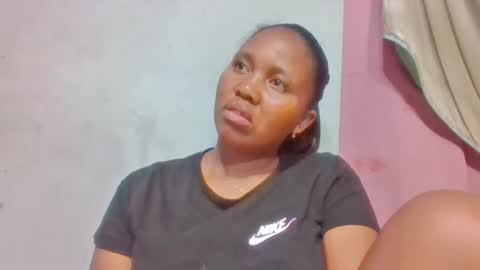 adelealy online show from May 1, 2026, 2:38 am