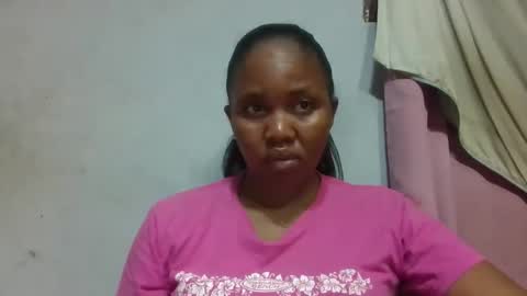 adelealy online show from May 3, 2026, 3:12 am