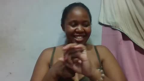 adelealy online show from May 3, 2026, 3:18 pm