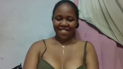 adelealy online show from May 10, 2026, 7:57 am