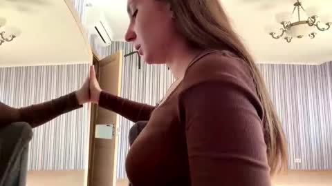 Snapshot of adeleapel chatting on March 20, 2026, 9:36 am Poly online show from March 20, 2026, 9:36 am