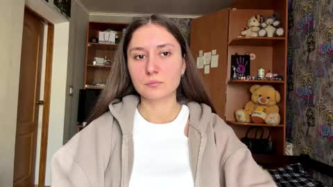 Snapshot of adeleapel chatting on March 30, 2026, 8:59 am Poly online show from March 30, 2026, 8:59 am