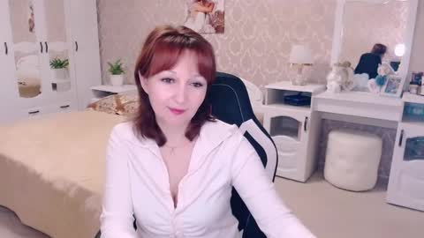 AdeleMoran online show from February 13, 2025, 1:19 am