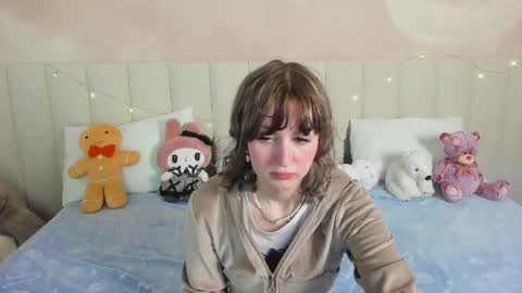 Snapshot of adelesilvy chatting on June 22, 2026, 1:40 am adelesilvy online show from June 22, 2026, 1:40 am