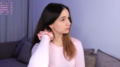 Snapshot of adelexx_zll chatting on February 1, 2026, 3:49 am adelexx_zll online show from February 1, 2026, 3:49 am