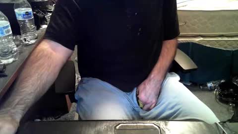 Snapshot of adelhi20 chatting on October 19, 2025, 5:35 pm adelhi20 online show from October 19, 2025, 5:35 pm