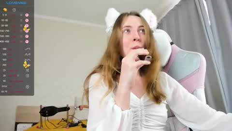 Adelina online show from October 31, 2025, 8:48 am