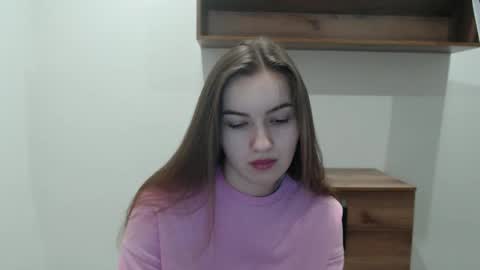 adelina_sweett online show from November 7, 2025, 11:10 am