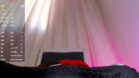 adelinaconte1 online show from November 7, 2025, 1:22 pm