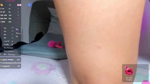 adelinaconte1 online show from May 16, 2026, 12:07 am