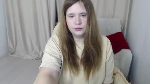 adelinalawson online show from March 9, 2025, 4:22 pm