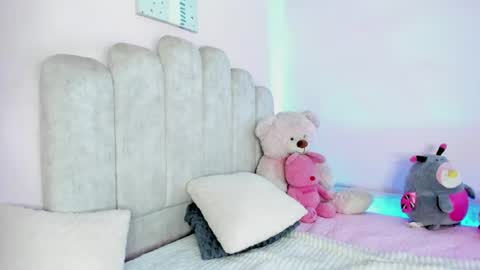 Snapshot of adeline1__ chatting on June 27, 2026, 4:34 pm dahia online show from June 27, 2026, 4:34 pm