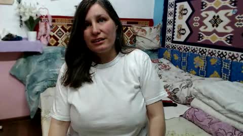 Snapshot of adelinemilf chatting on March 23, 2026, 1:04 pm adelinemilf online show from March 23, 2026, 1:04 pm